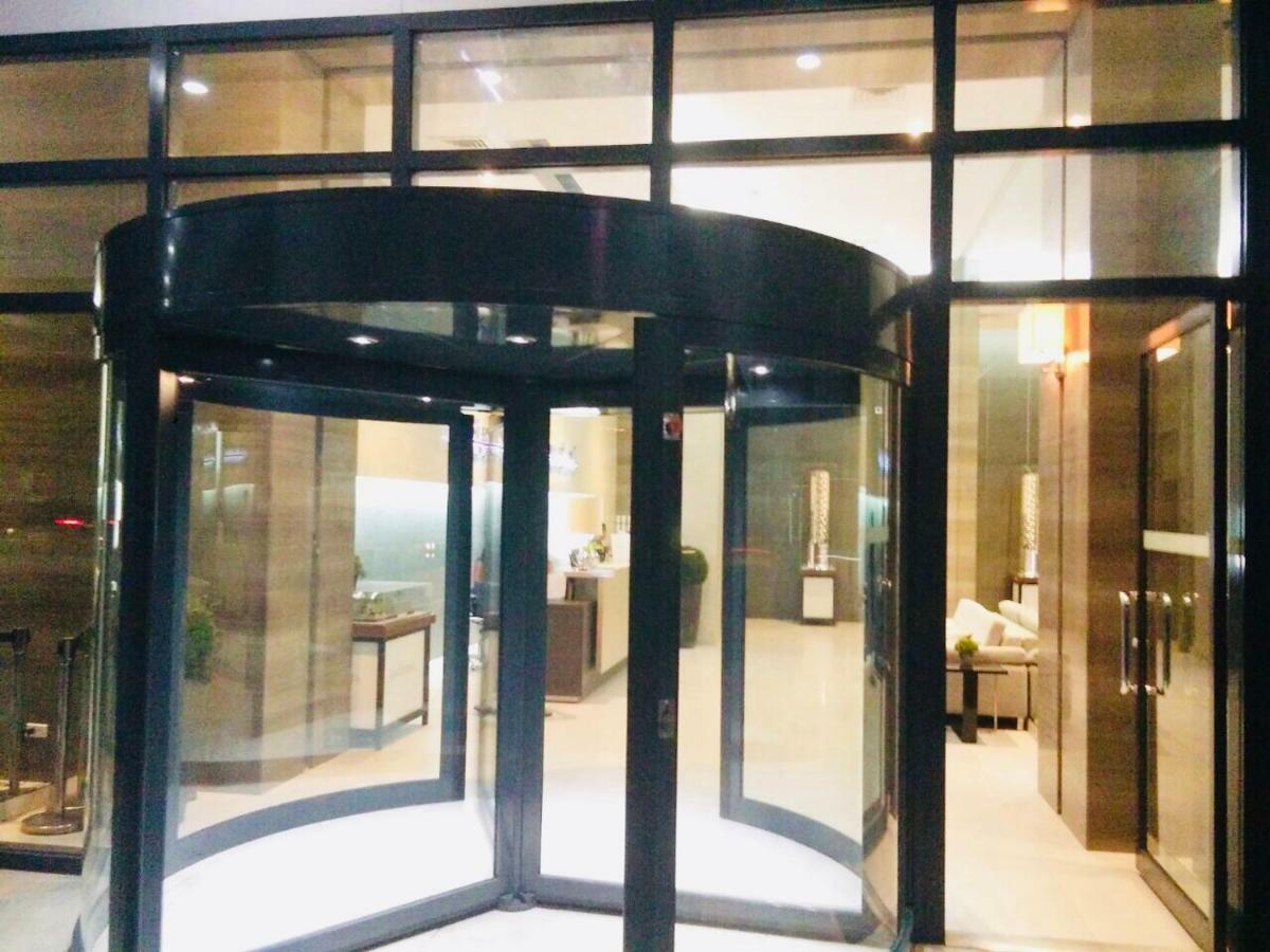 The Sentinel Residences Suite Manila Exterior photo